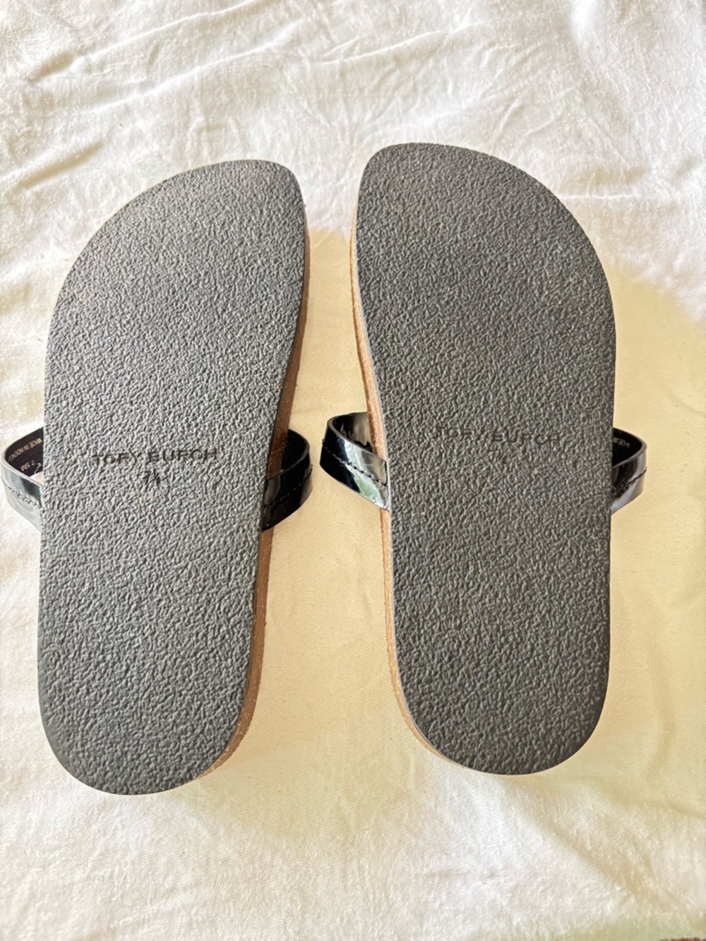 Tory Burch Black/Natural
Miller Cloud Sandals Size 7.5 - Picture 7 of 12